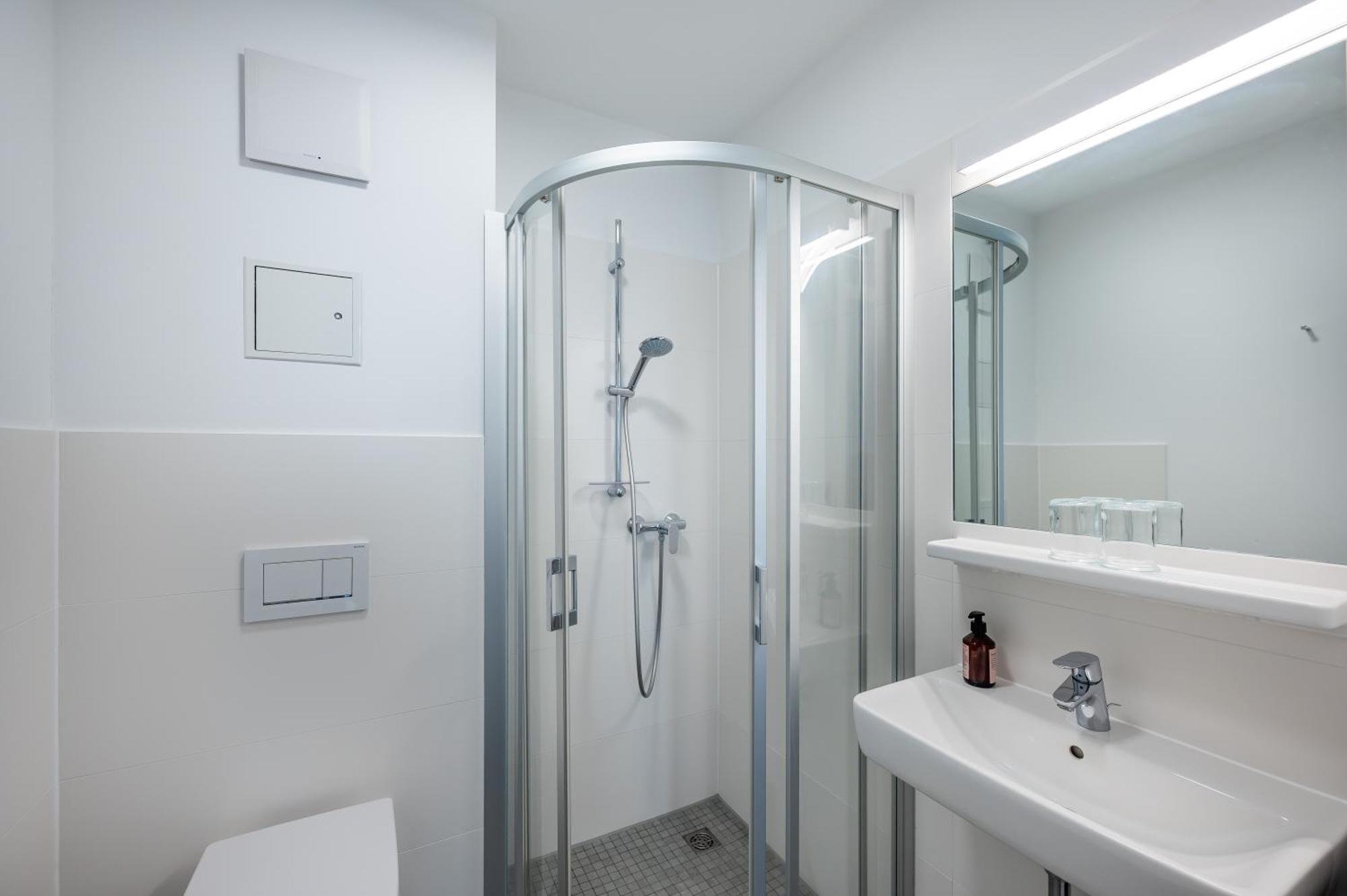 Villa Lindholm Wohnung 1 Lindholm บินซ์ ภายนอก รูปภาพ