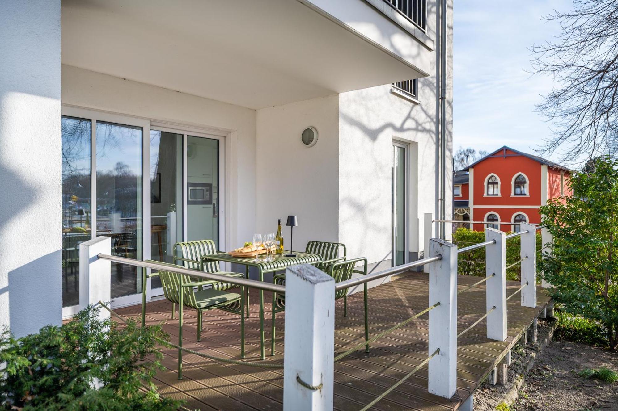 Villa Lindholm Wohnung 1 Lindholm บินซ์ ภายนอก รูปภาพ